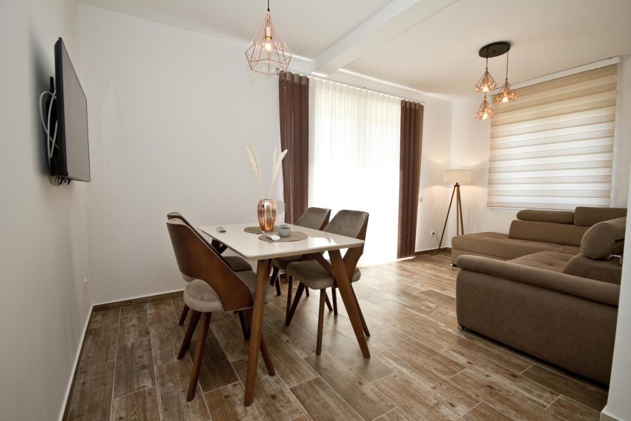 Igman Apartments Tivat Ngoại thất bức ảnh