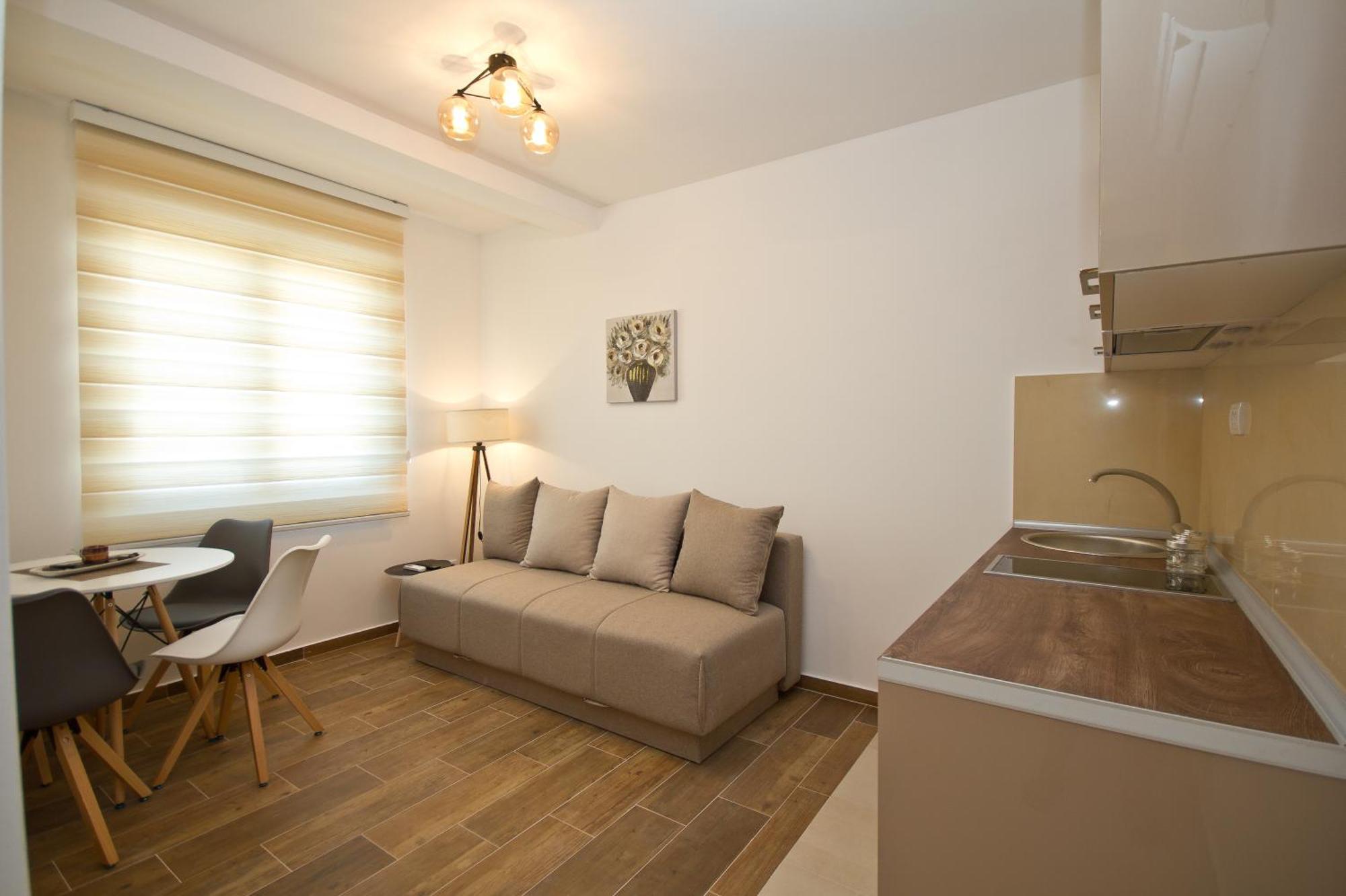 Igman Apartments Tivat Phòng bức ảnh
