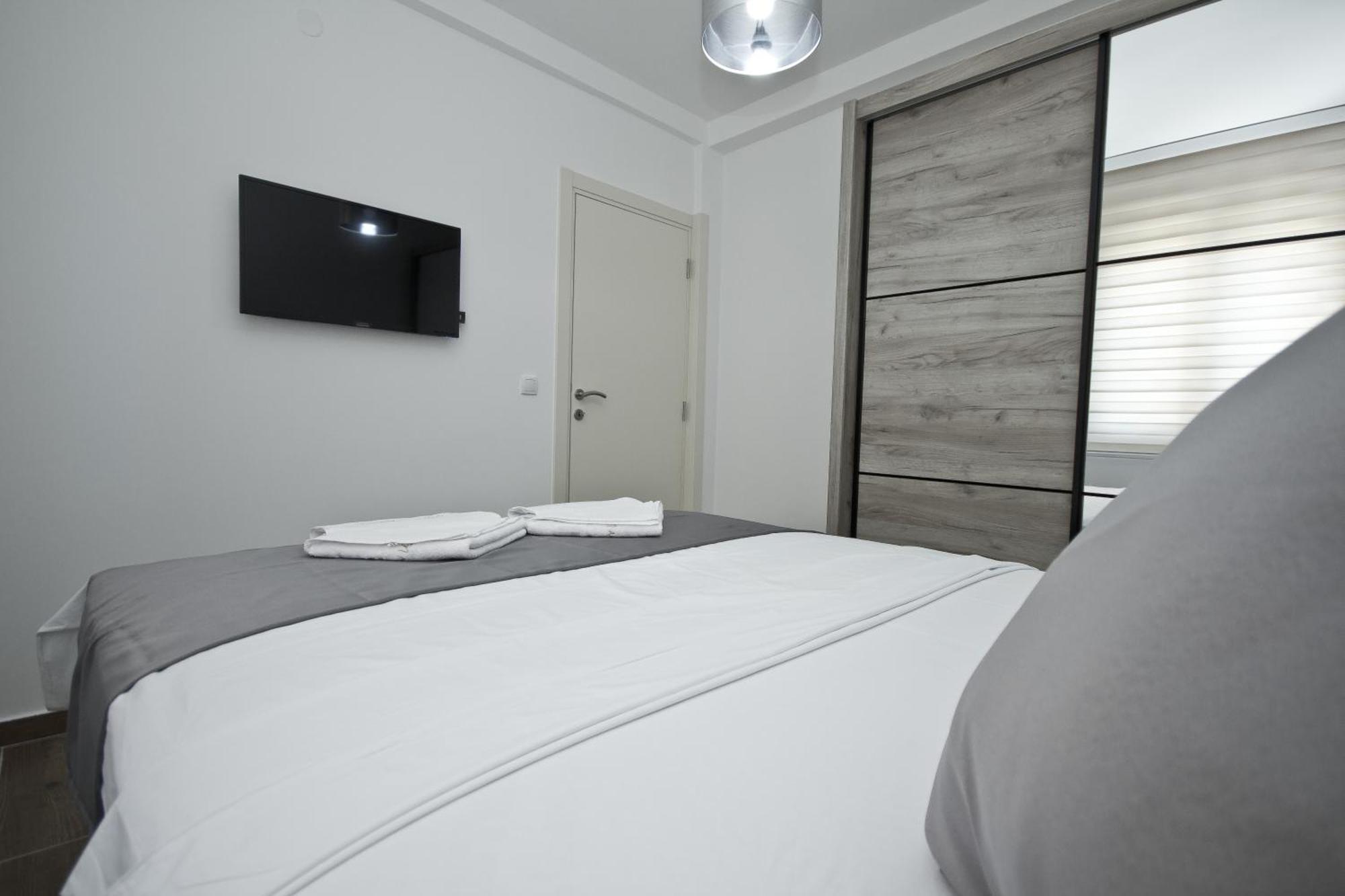 Igman Apartments Tivat Phòng bức ảnh